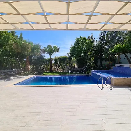 Hotell With Jacuzzi And Backyard In Kalkan 4*